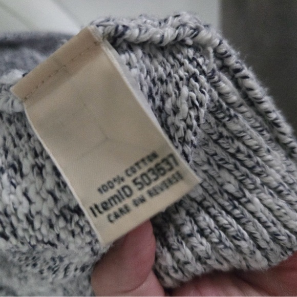 L.L. Bean Women's Heather Gray Cardigan - Picture 4 of 5